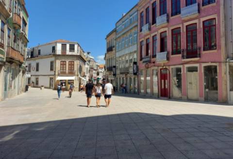 Moradia Única na Rua da Junqueira Póvoa de Varzim