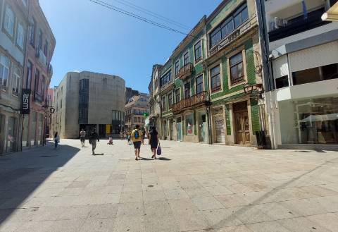 Moradia Única na Rua da Junqueira Póvoa de Varzim