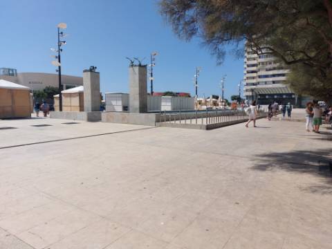 Moradia Única na Rua da Junqueira Póvoa de Varzim