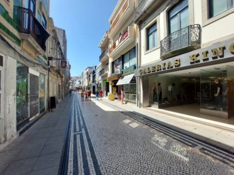 Moradia Única na Rua da Junqueira Póvoa de Varzim