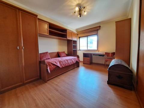 T2 para Arrendamento Anual na Póvoa de Varzim