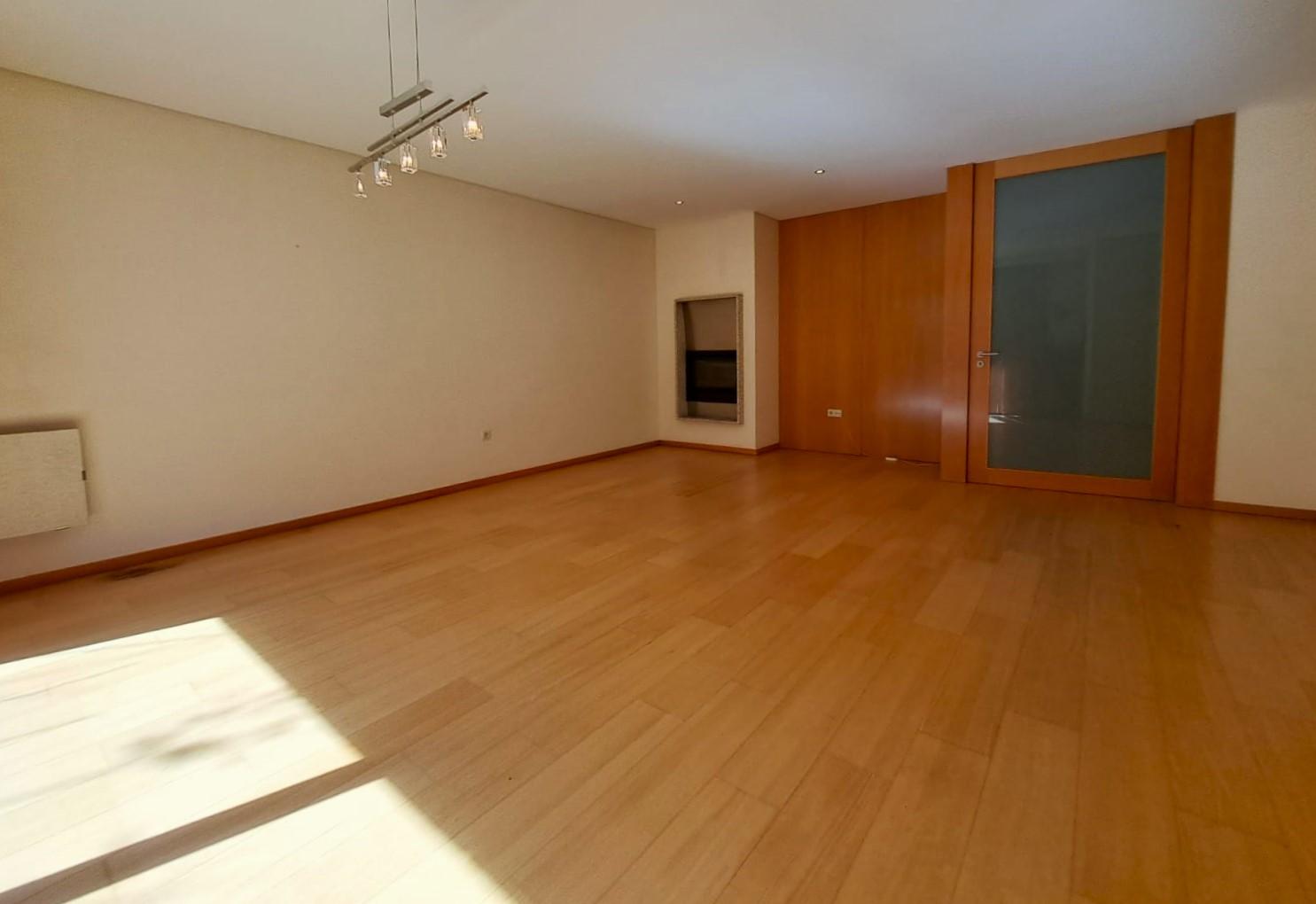 Apartamento T2 para Arrendamento Anual em Vila do Conde