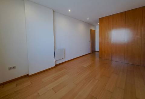 Apartamento T2 para Arrendamento Anual em Vila do Conde