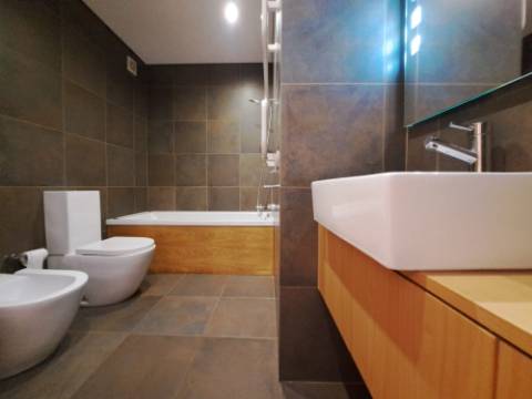 Apartamento T2 para Arrendamento Anual em Vila do Conde