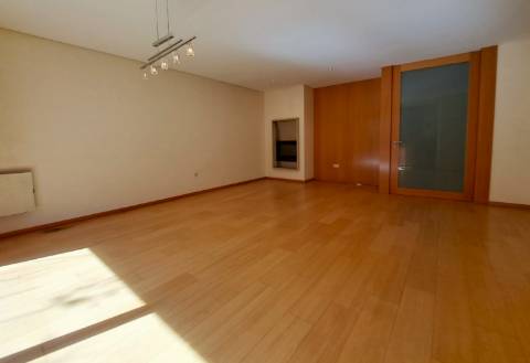 Apartamento T2 para Arrendamento Anual em Vila do Conde