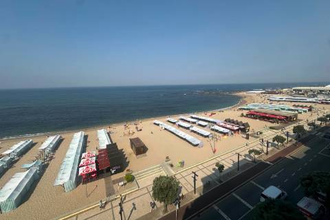 T4 Duplex c/ Terraço em 1ª Linha de Mar na Póvoa de Varzim
