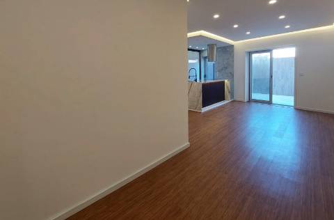 T2 + 1 c/ Terraço a 50m da Praia na Póvoa de Varzim