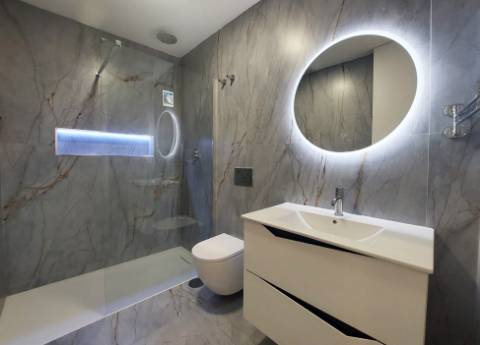 T2 + 1 c/ Terraço a 50m da Praia na Póvoa de Varzim