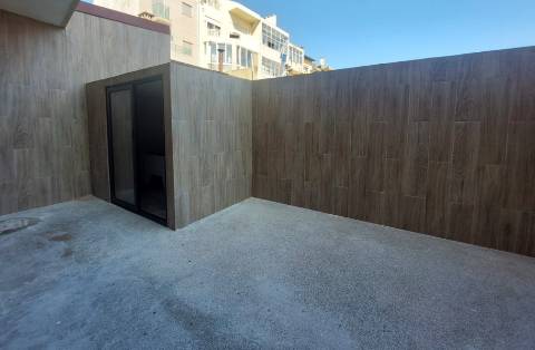 T2 + 1 c/ Terraço a 50m da Praia na Póvoa de Varzim