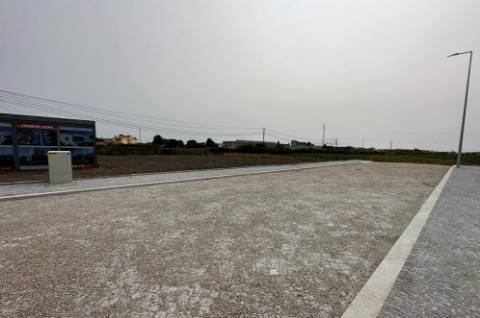 Lote com 375 m2 na Póvoa de Varzim