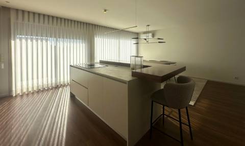 Moradia T3 Independente de Luxo na Póvoa de Varzim
