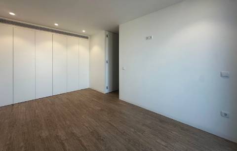 Penthouse T3 Nova em 1ª Linha de Mar em Vila do Conde