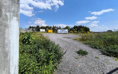 Terreno com 2.406 m² em Touguinhó Vila do Conde