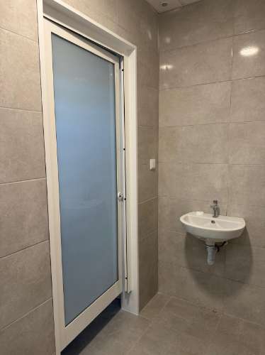 Armazém Novo com 440,4 m2 para Arrendamento