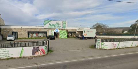 Armazém com Logradouro em Amorim na Póvoa de Varzim