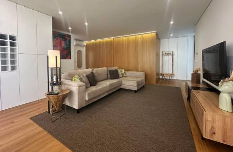 Moradia T4 Junto à Praia em Aver-o-Mar na Póvoa de Varzim
