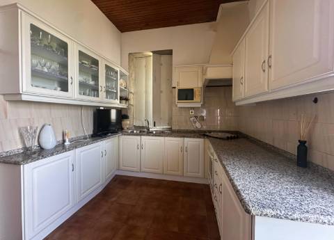 Moradia T3 Rústica em Terroso Póvoa de Varzim