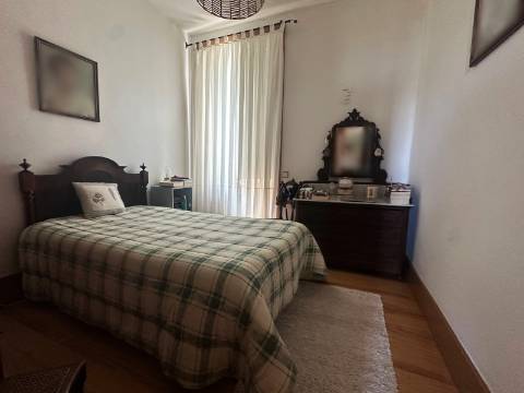 Moradia T3 Rústica em Terroso Póvoa de Varzim