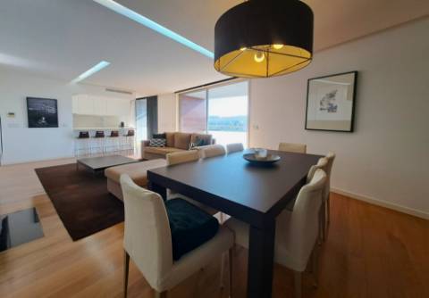 T3 de Luxo c/ Terraço Panorâmico no Último Piso em Vila do Conde