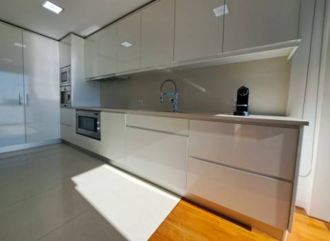 T3 de Luxo c/ Terraço Panorâmico no Último Piso em Vila do Conde