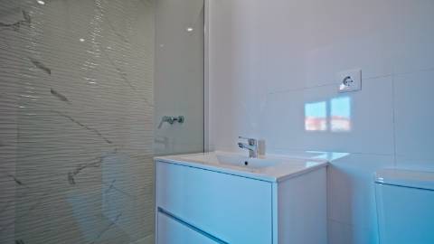 T3 Duplex Novo em Póvoa de Varzim