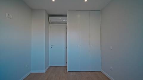 T3 Duplex Novo em Póvoa de Varzim