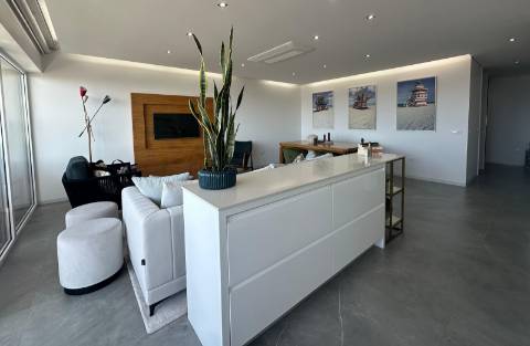 T2 de Luxo em 1ª Linha de Mar em Vila do Conde