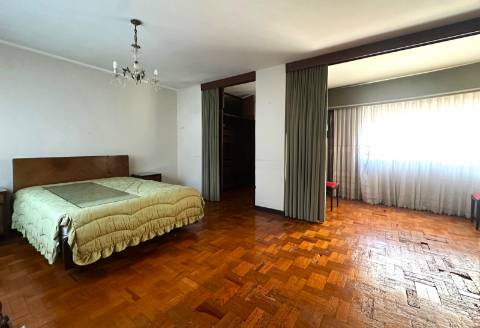 Moradia com Traça de Arquiteto no Coração da Póvoa de Varzim