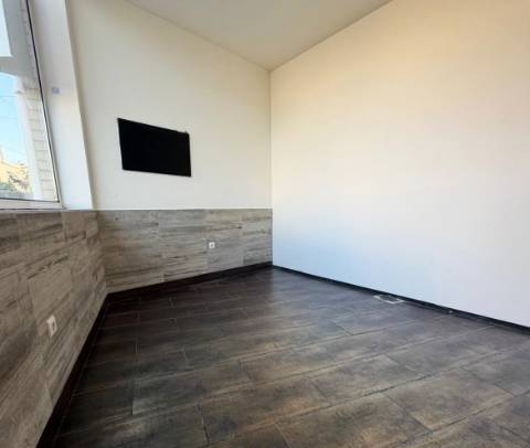 Loja com 60m2 Próxima ao Centro na Póvoa de Varzim