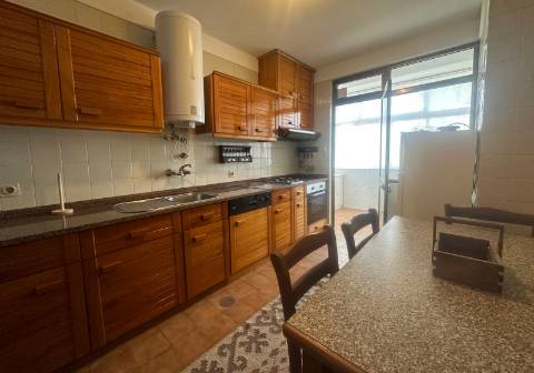 T3 Mobilado e Equipado na Póvoa de Varzim