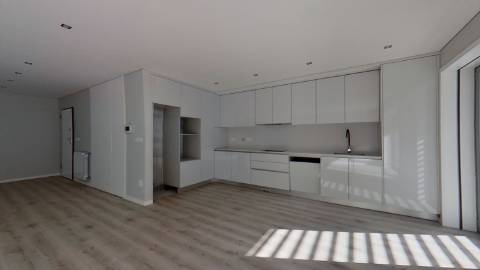 Apartamento T3 Novo na Póvoa de Varzim