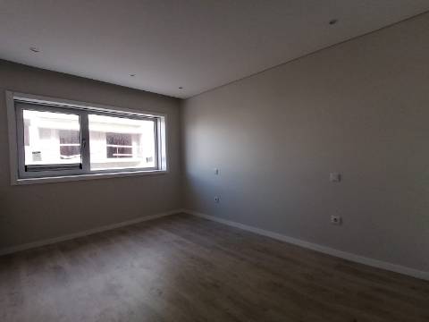 Apartamento T3 Novo na Póvoa de Varzim