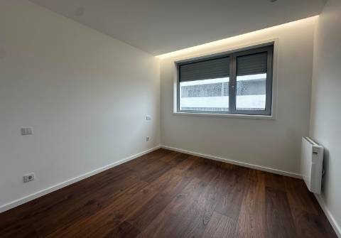 T3 Seminovo para Arrendamento na Póvoa de Varzim
