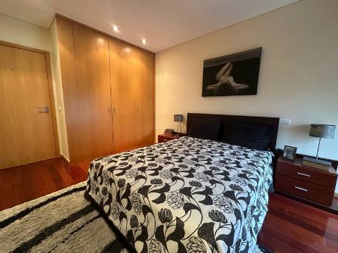 T3 em Condomínio Fechado c/ Piscina na Póvoa de Varzim