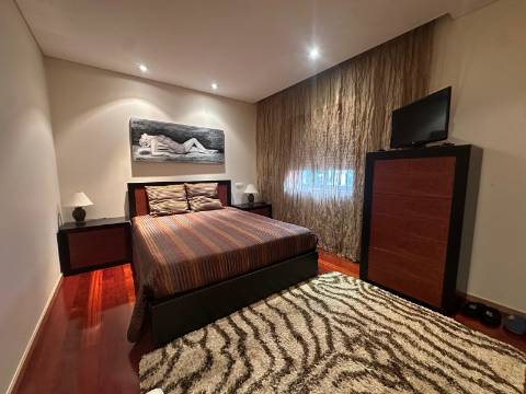 T3 em Condomínio Fechado c/ Piscina na Póvoa de Varzim