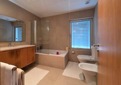 Moradia T4 com Piscina em Esposende