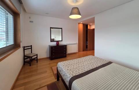 Moradia T4 com Piscina em Esposende