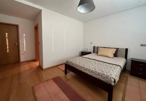 Moradia T4 com Piscina em Esposende