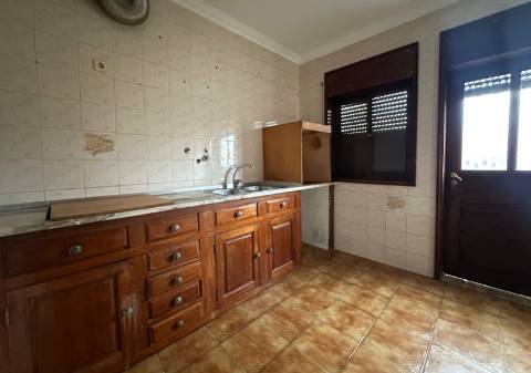 Moradia T5 em 2ª Linha de Mar em Vila do Aver-O-Mar na Póvoa de Varzim