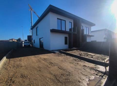 Moradia T3 em Construção em Balazar na Póvoa de Varzim