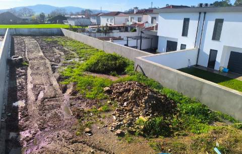 Moradia T3 em Construção em Balazar na Póvoa de Varzim
