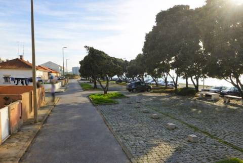 Moradia T2 em 1ª Linha de Mar em Vila do Conde