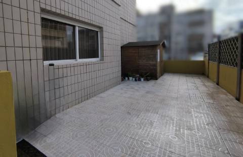 Apartamento T4 com Terraço na Póvoa de Varzim
