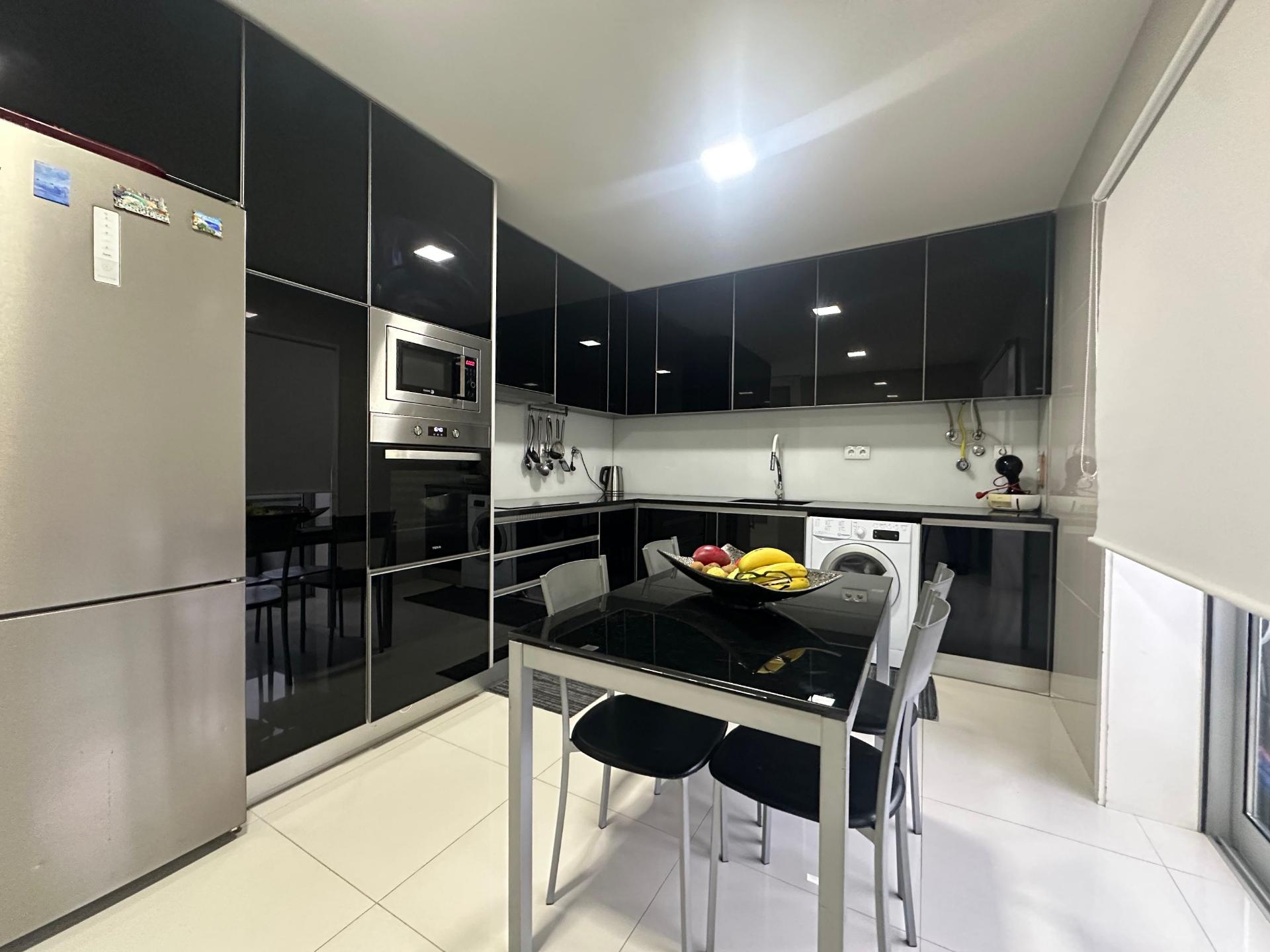 T2 Duplex com Terraço e Vistas de Mar em Caxinas Vila do Conde
