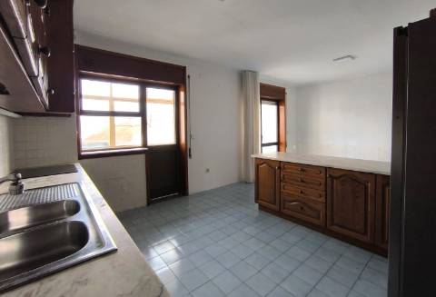 T3 com Excelentes Áreas em Aver-o-Mar na Póvoa de Varzim