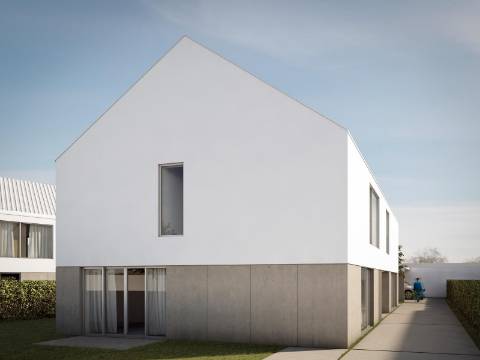 Moradia T4 em Início de Construção em Touguinhó
