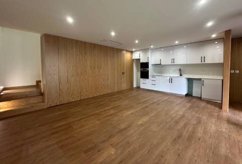 Moradia Nova T2 Junto à Praia em Aver-o-Mar na Póvoa de Varzim
