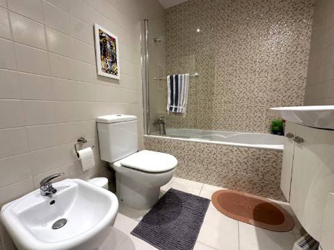 Moradia T3 em Condomínio Fechado c/ Piscina, Póvoa de Varzim