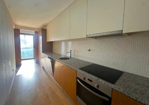 T3 c/ Vistas Mar para Arrendamento em Vila do Conde