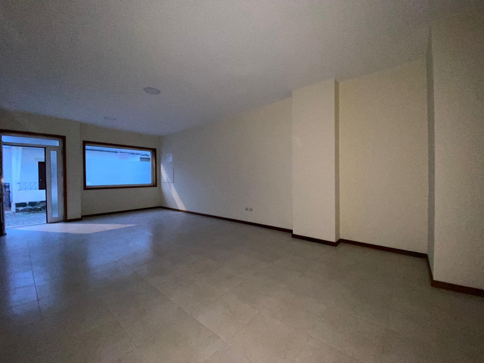 Loja com 145m2 em Vila Chã Vila do Conde